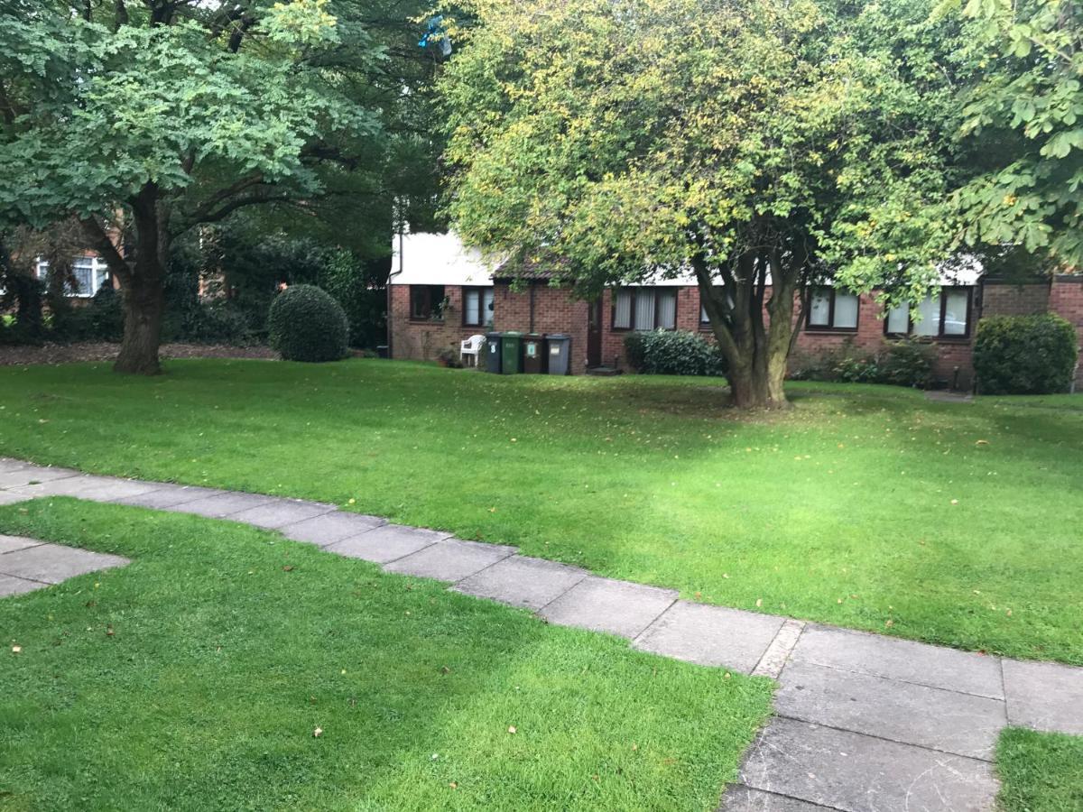 Hamlyn Green Solihull Extérieur photo